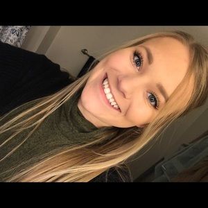 Meet your Posher, Hannah